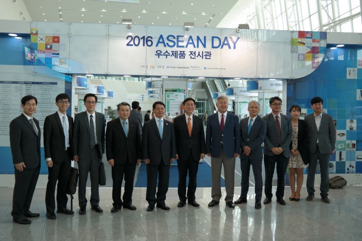 이동화의원,바이어 초청 수출상담회참석하여 격려