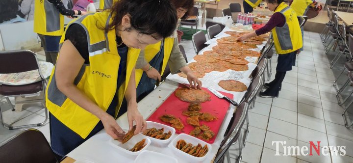 [국 한 그릇에 담긴 온기’... 성내충인동에 퍼진 ‘향기로운’ 나눔]