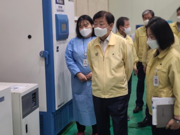 권영세 안동시장, 민선7기 4년차 첫 날,  백신접종센터, 3대문화권 사업장 현장점검 나서