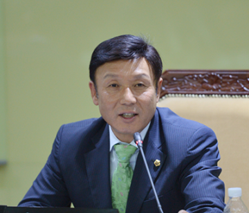 충남도의회 장기승 의원, 도교육청 민간위탁 투명해진다!