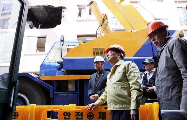 권선택 대전시장, 용전동 가스폭발사고 피해 주민 위로