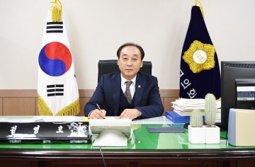 김영호 군위군의장 ‘지방의정봉사상’ 수상