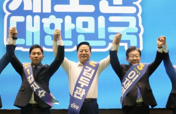 [속보]민주 당대표 인천경선…이재명 93.77%, 김두관 5.38%