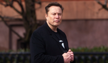 머스크, ‘백인 우월주의’ 경계 넘었나… 한 달간 26일간 ‘음모론’ 설파