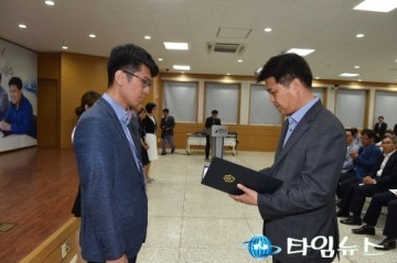 영덕군 ‘규제개혁 추진 기여 우수 공무원’ 표창