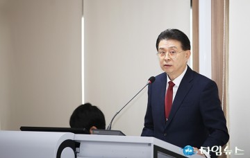 2019년 주요업무계획 발표하는 전병두 대전동부교육지원청 교육장