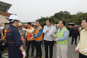 김응규 경북도의회 의장, 경주 지진피해 긴급복구 현장 방문