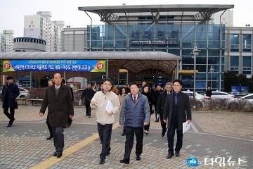 권선택 대전시장, 현장에서 ‘행복나눔 2017’ 업무보고