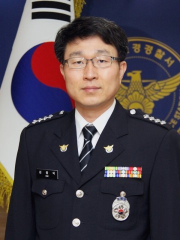 ［독자기고］자동차 개문사고 예방법‘더치리치’