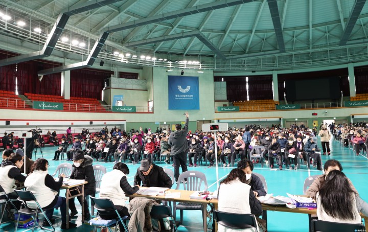 충주시, 2025년 노인 일자리 사업 2차 참여자 모집