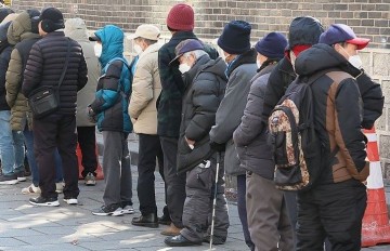 초고령 한국 앞에 놓인 '치매 100만명 시대'…돌봄부담 '눈덩이'