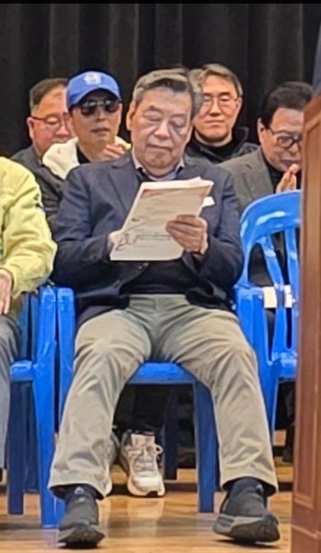 [사설] 가세로 '사전선거 의심' 일구이언(一口二言)까지 이제 ‘은둔과 님의 침묵’ 필요