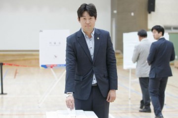 고준일 세종시의회 의장, 사전투표 실시