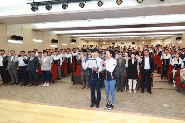 구본영 천안시장, 도민체전 선수단 격려