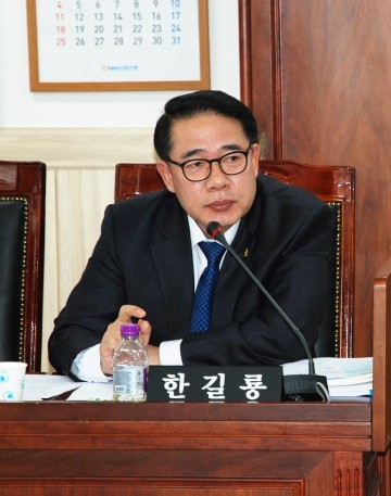 한길룡의원,시.군 50%부담 버스준공영제 예산확보등 행감질의