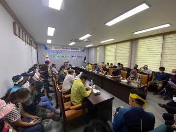 어선 3,736척, 수산물 어획고 연간 4천억원 신안군 & 가세로 태안군수 해상풍력만 보이나...