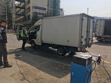 성남하이테크밸리서 시민 차량 배출가스 무료 점검
