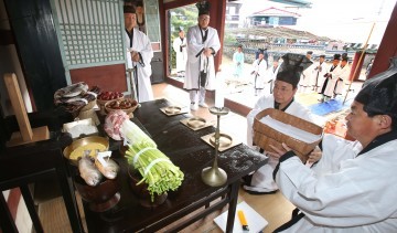 대전 동구, 문충사(文忠祠) 춘계 제향 봉행