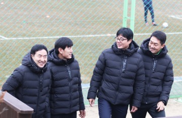 새로운 출발을 앞둔 대전, 황선홍 감독 체제 코칭스태프 선임!