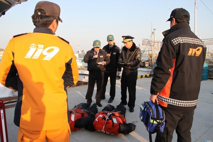 포항해경안전서, 익수자 모형 마네킹 최초 활용 구조 훈련 실시