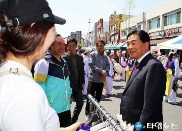 박수범 대덕구청장, 많이 파셨나요?
