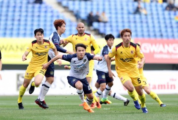 대전시티즌, K리그2 1위 광주FC전 승리로 분위기 반전을 노린다!