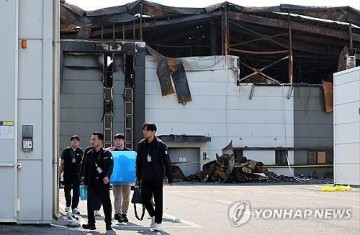 '아리셀 화재' 피의자 내주 소환…압수물 분석 박차