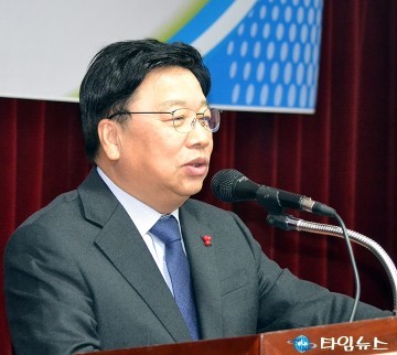축사하는 권선택 대전시장