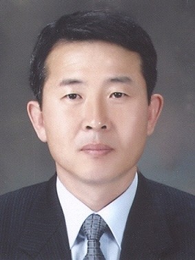 창녕군 행정과 엄득봉 행정담당주사 모범공무원 수상