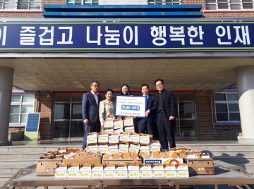 (사)성주군교육발전위원회 - 관내고등학교 방문 수능응시생 격려