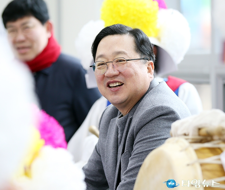 이장우 대전시장, 대청호 전체를 장미로