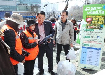 서철모 서구청장, 자원순환가게 점검…주민 참여 확대
