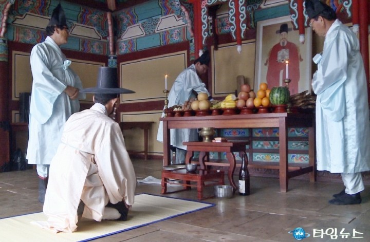 여수시, 제470주년 이 충무공 탄신제 충민사에서 봉행