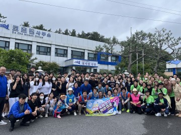 국제청년 워크캠프, 신안구 도초면 여성단체와 함께 도시락 배달