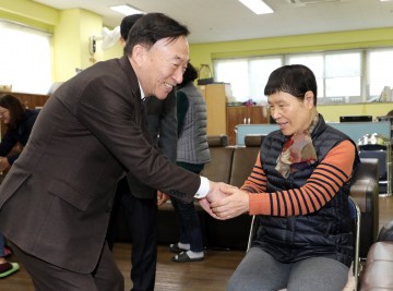 설동호 대전시교육감, 설 명절 따뜻한 이웃사랑 실천