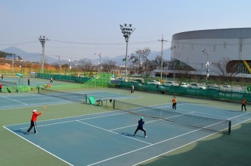  상주국제남자퓨처스 및 여자서키트 테니스대회 개최