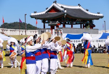 제1회 성주군수기 성주두레농악 한마당 열어