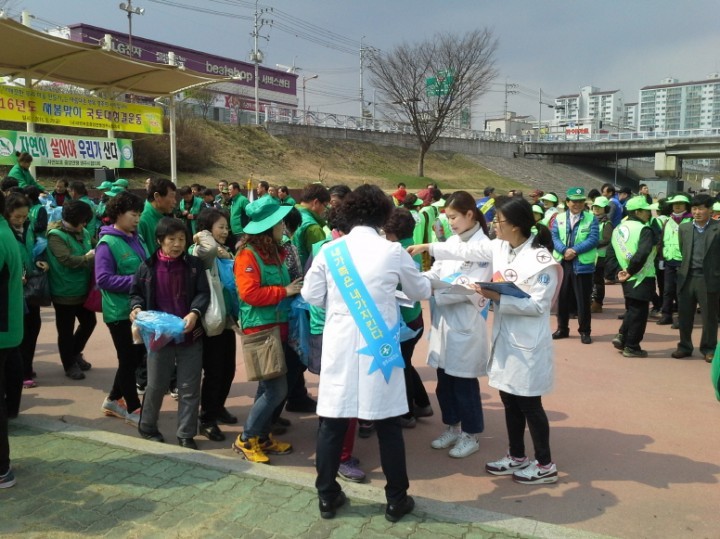 영주시 봄맞이 대국민 청소와 지카바이러스 예방 캠페인