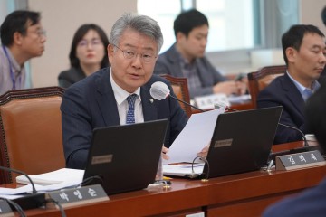 IRA에 우리나라 친환경차 미국시장 점유율 2위에서 5위까지 밀려 ... 점유율도 급감”