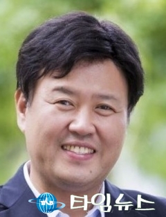 김용 경기도 대변인 “이재명 지사 친형 `강제입원` 아닌 `진단입원`”