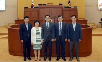대전시의회 김경훈 의장, 하승창 사회혁신수석 일행 접견