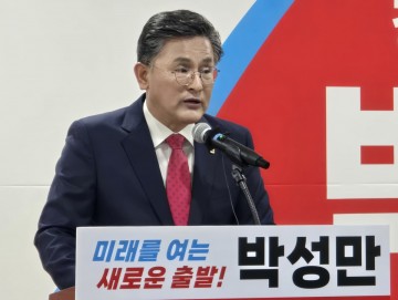 박성만 도의장, ‘골프 허브’ 카드로 영주시장 판 흔드나… 35년 정치 경륜의 승부수