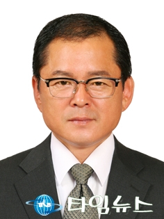 [나정남 칼럼]성공적 정치 행정 협상가인  로비스트, lobbyist 태안군에 있는가.