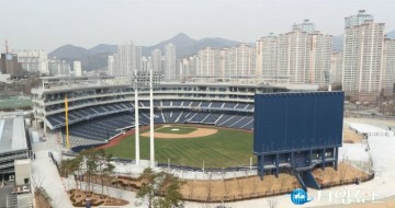 NC, 창원시와 구장 사용·수익 허가 체결…'25년 330억원'