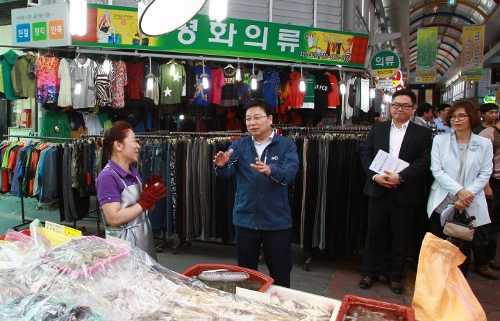 권선택 대전시장, “위축된 서민경제 정상화 노력하자”