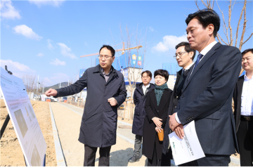 조승래 의원, 한국임업진흥원 신청사 건립 예정지 현장 점검