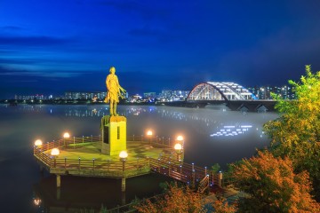 춘천관광  소양강 처녀상 야경 전국사진공모전 금상