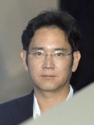 [오늘의 이슈]이재용 삼정전자 부회장 뇌물공여 혐의..재판부 증인의 오락가락 멘붕