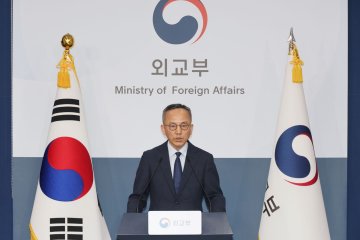 靑, '나무호 비행체 피격'에 긴급 NSC 개최... 메시지 아끼며 후폭풍 고심