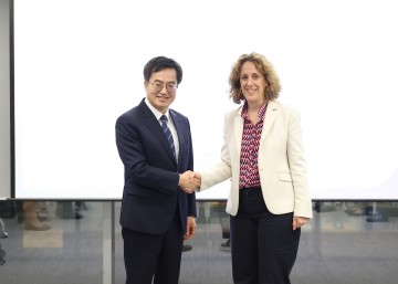 김동연 기후도지사 , 더 클라이밋 그룹 대표 만나 기후위기 극복 위한 글로벌 협력 제안